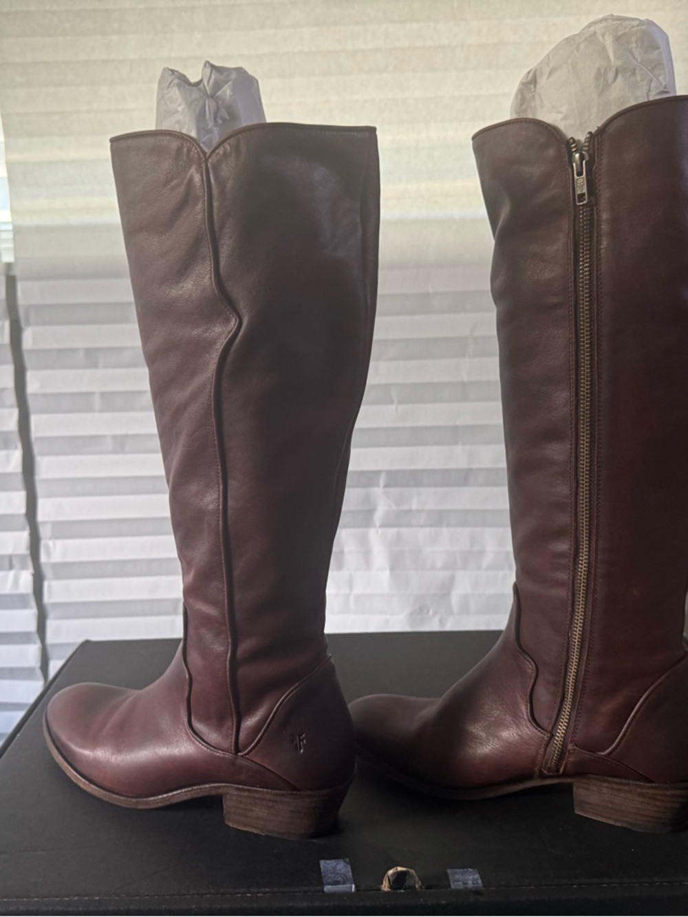 Frye Carson Piping Talk - Redwood- Used Once